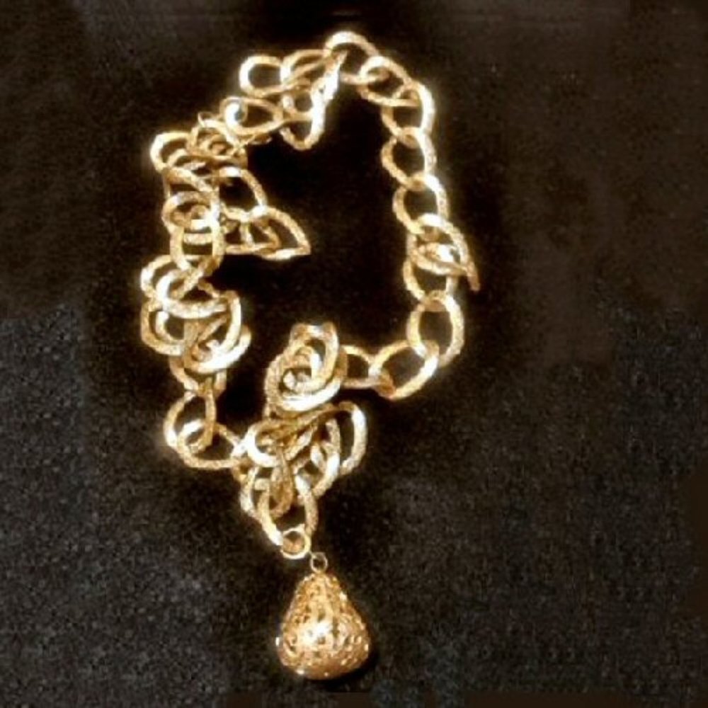 Sarah Coventry Gold Tone Large Chain Link Necklace